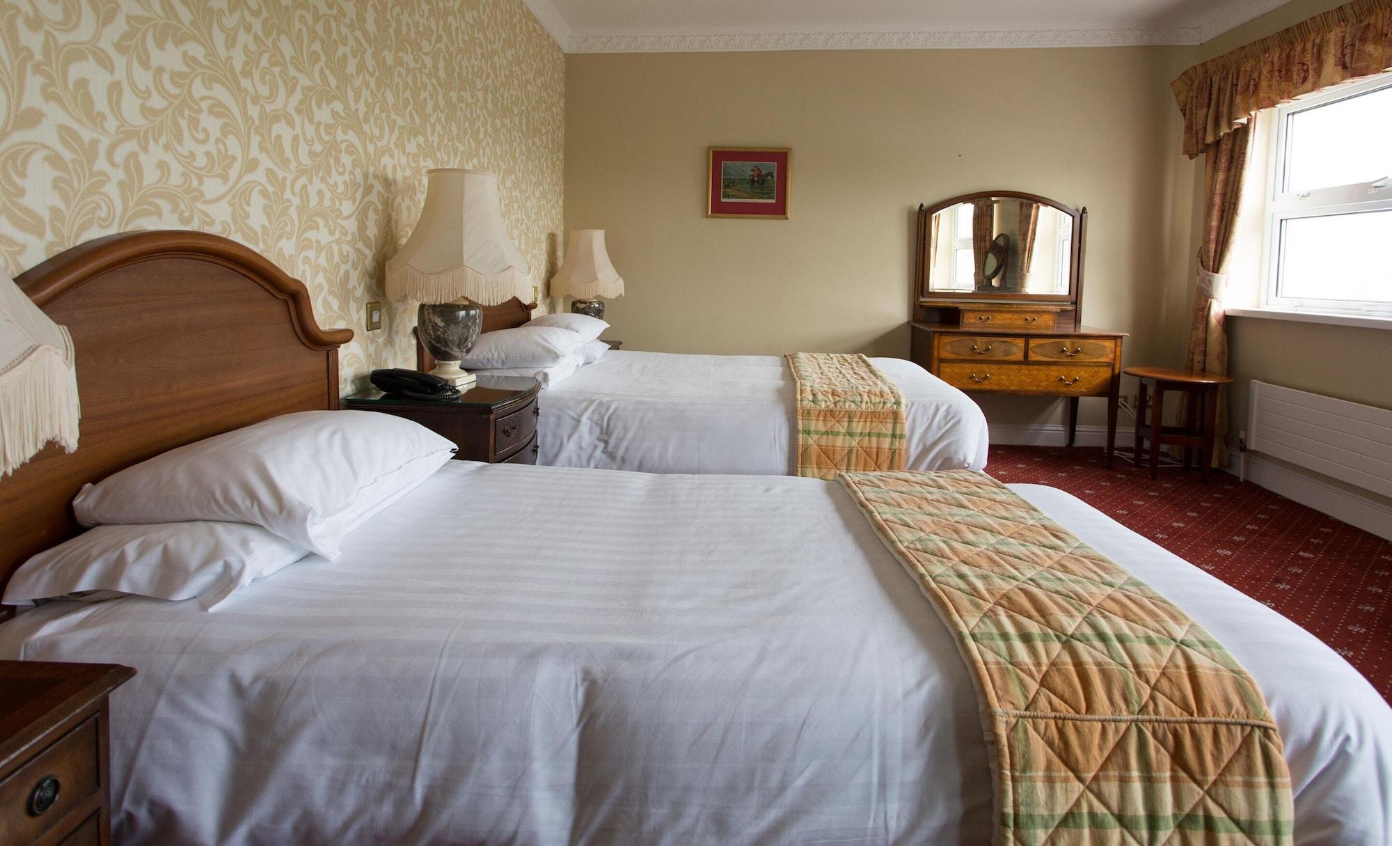 The Sandhouse Hotel And Marine Spa Donegal Town Bagian luar foto